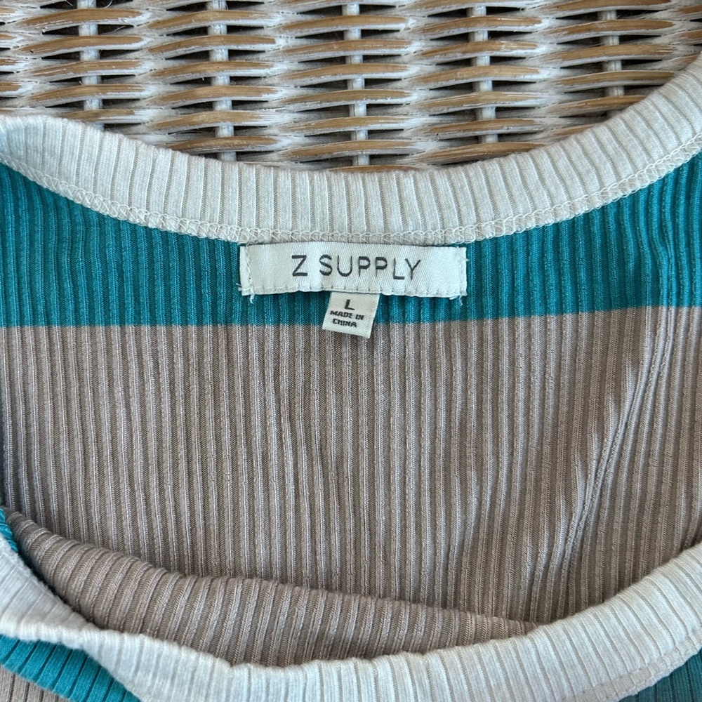 Z Supply $88 stripe midi dress size medium resort wear coatsal beach - Picture 5 of 7